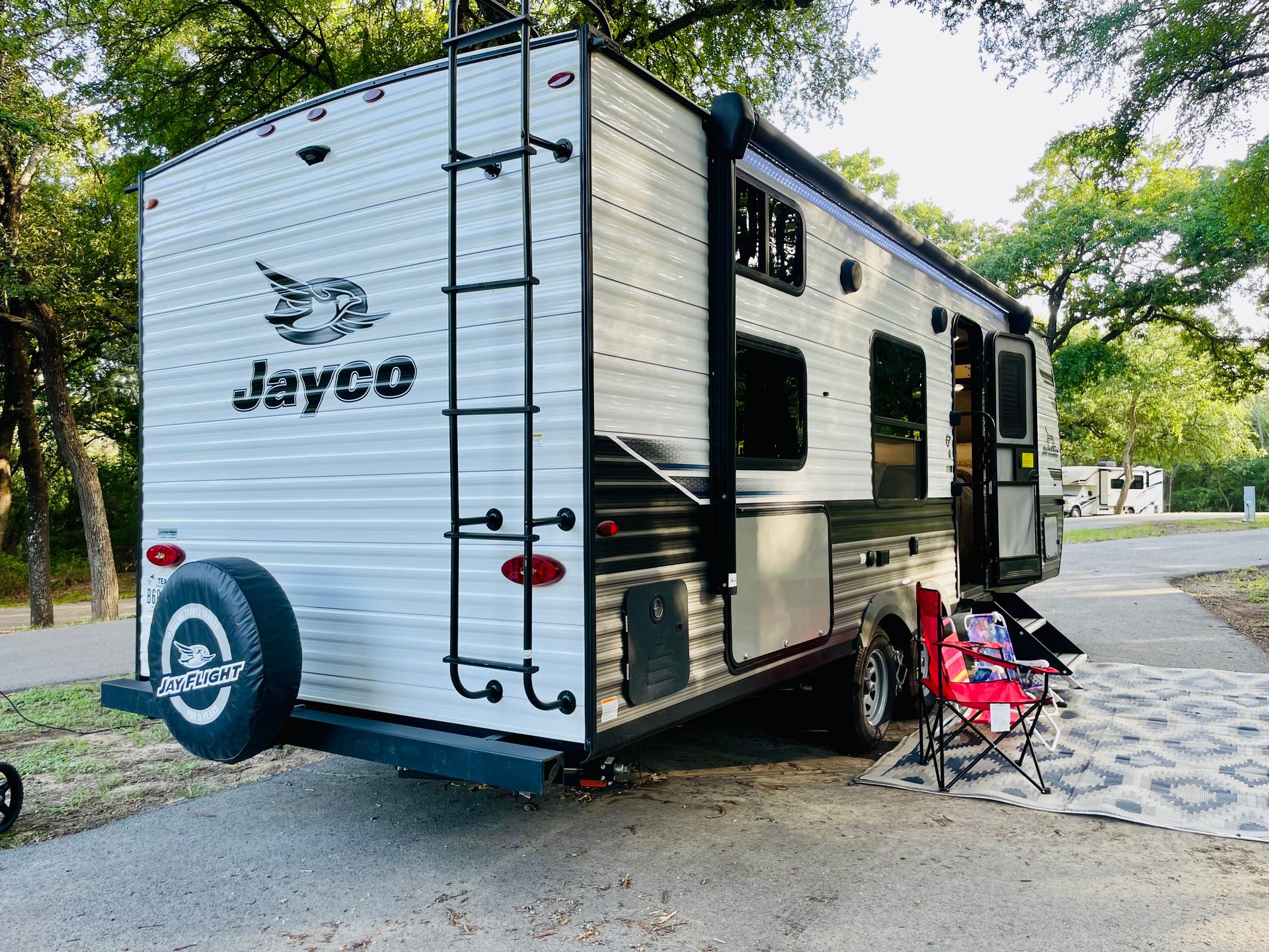 2023 Jayco Jayflight: Rear of the camper